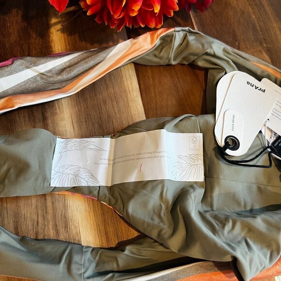 PrAna Womens Gemma Reversible Swim Bottom SMALL in Waves - Picture 3 of 7